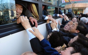Koreas Set Reunion Date For War-Torn Families