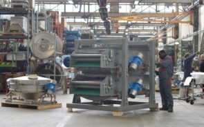 The Complete Guide To Buying Vibrating Screeners For Your Business