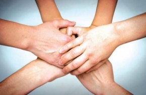 Doing Business With Family and Friends: How To Stay Professional