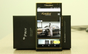 Blackberry Priv Gets 24K Gold Treatment