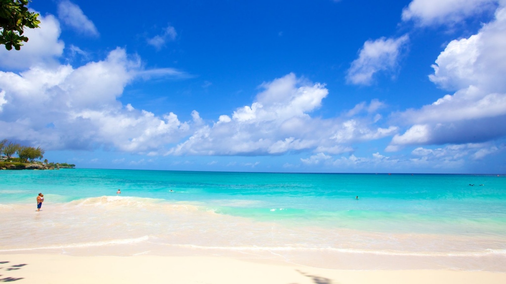 The Hands - Resorts In Miami Beach