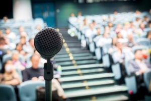 5 Things That A Motivational Speaker Can Do For Your School
