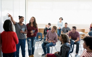 BUILDING STUDENT COLLABORATION AND AGENCY