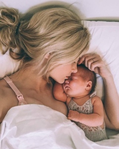 7 Surprising Benefits Of Breastfeeding Your Baby