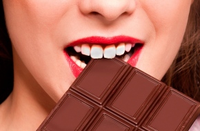 8 Superfoods That Help You Fight Stress