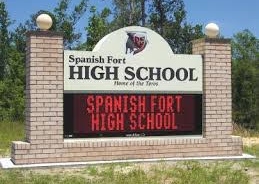 Attract The Students With The Modern Signage Technology