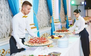 Costly Mistakes Made When Hiring A Catering Company