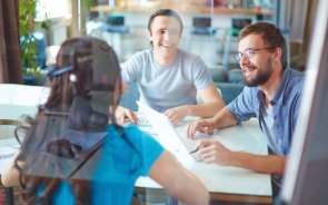 How To Do Trendy Business Casual