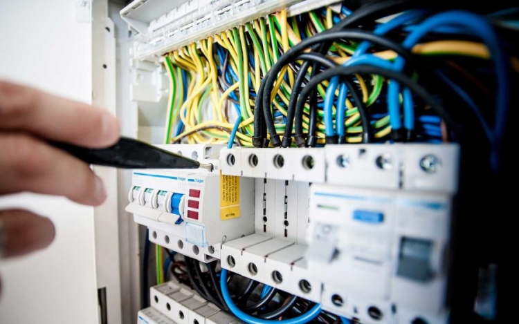 Importance Of Conducting Electric Periodic Inspections To Ensure Safety