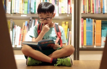 Gap Between Reading Books and New Generation Kids