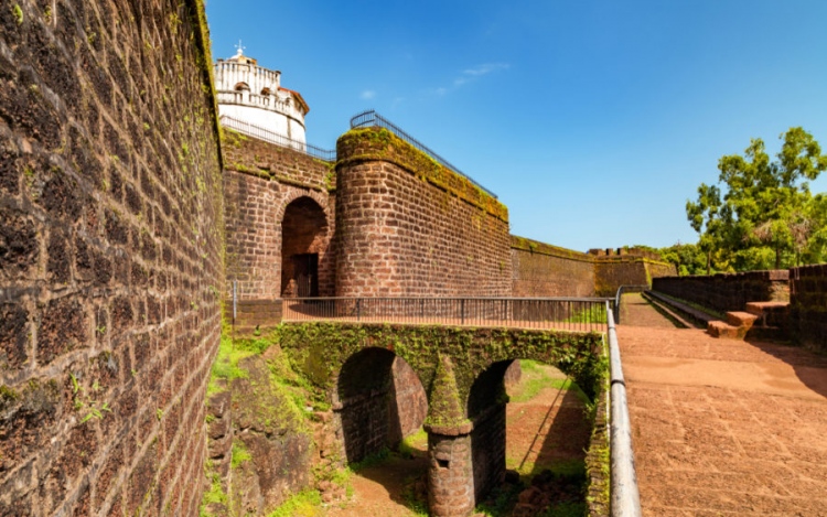 Top Forts In Goa