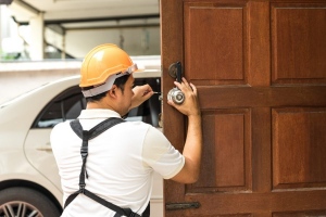 What Are Different Types Of Locksmiths?