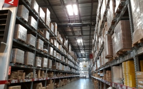 Is Warehousing a Must for Online Retailers