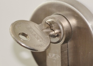 6 Reasons Why It Is A Good Idea To Have A Locksmith On Speed Dial
